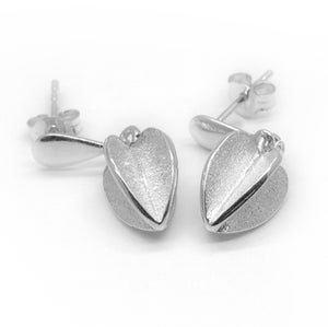 Tanna Rantanen / Tanna Design - Gl&uuml;cks&auml;pfelchen (Ohrringe / Ohrstecker, schwingend)