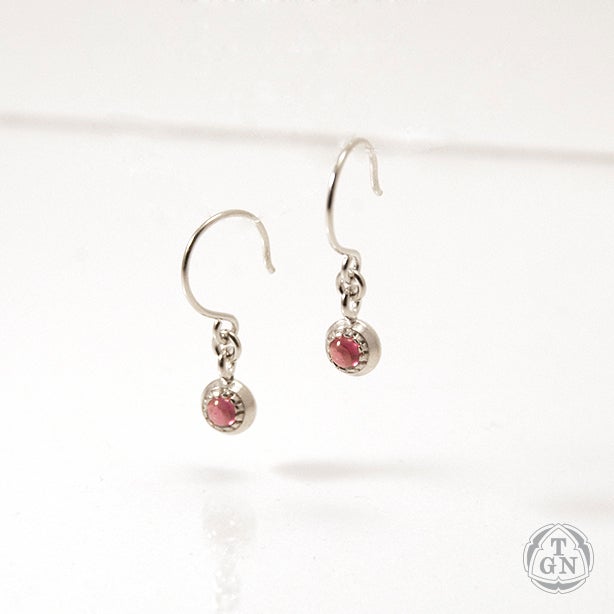 Juhani Ananin: Link Love (Ohrringe)